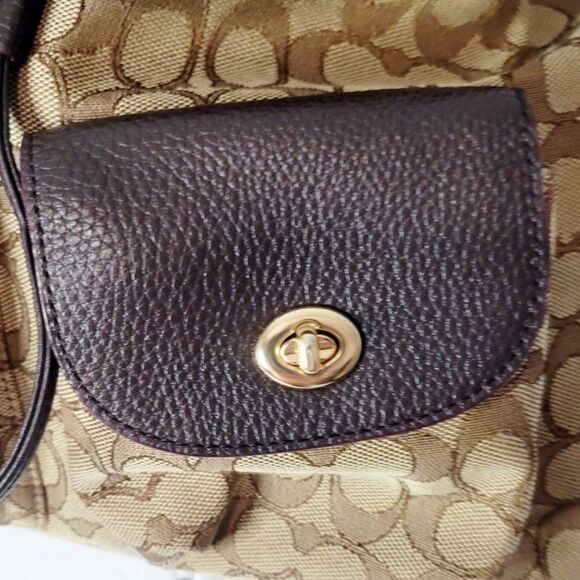 COACH F30275 Billie Signature Jacquard Backpack Exc Cond - Picture 5 of 11